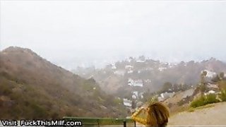 Teen Beauty Fucks Teman Sekamar Saudar