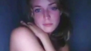 Cumming di video masturbasi saya direkam sendiri