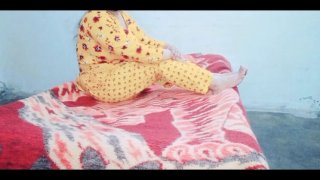 Desi wanita seks anal tegar - desi bhabhi kasar pertama kali anal