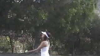 Assy Latina gf keparat di pakaian tenis