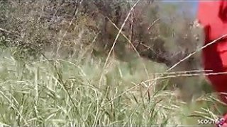 Pelacur Cougar dewasa yang tertipu untuk bercinta kecurangan antar -ras terlebih dahulu oleh BBC Stranger saat di rumah sendirian