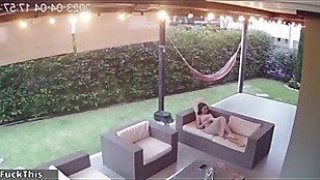 Model remaja Kolombia berhubungan seks dengan suami saudara perempuannya saat dia sedang bekerja