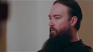 Rich Milf suka mengendarai BBC0HOIM tebal