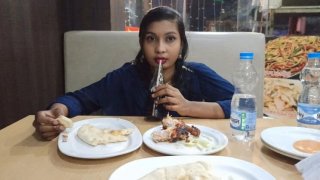 Seks restoran bhabhi Bangladesh - gadis desi desi gadis mahasiswi luar ruangan bercinta dalam hd