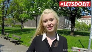 LETSDOEIT - Turis Remaja Bertato Polandia Ditipu Menjadi SEX oleh Orang Ceko