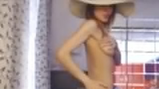 Lucu Remaja Suka Stripping Pada Webcam