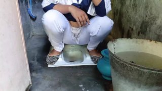 Guru lesbian meniduri siswa di rumah - desi seks amatir