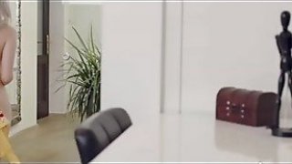 Eva pergi curang dengan pria acak setelah menangkap BF -nya menonton pornbxjr